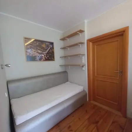 Apartament Przy Poczcie - Apartament By The Post *